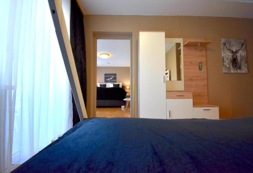 Deluxe Værelse m. Balkon, Rooms & Amoria Spa For Adults Only   Hotel Jägerhof Wörthersee
