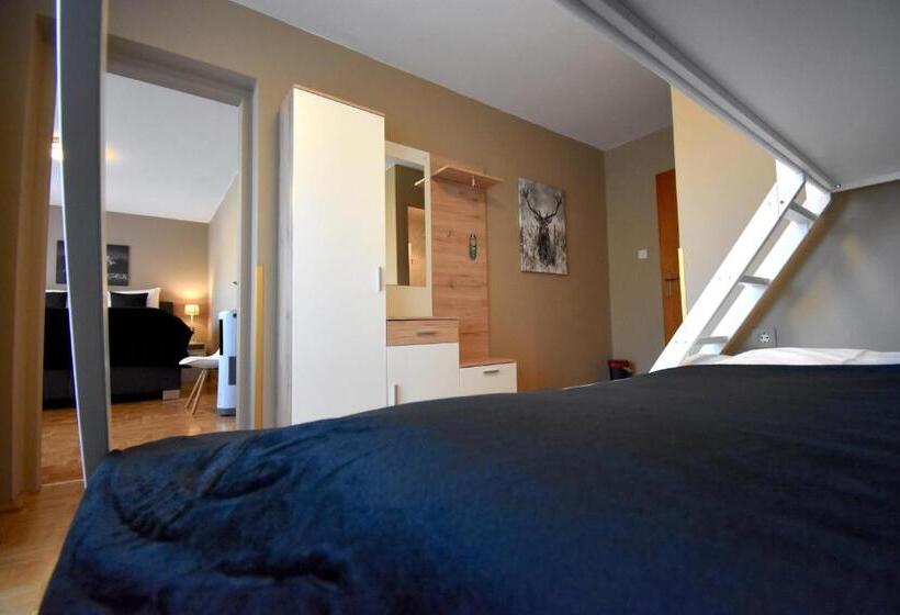 Deluxe Værelse m. Balkon, Rooms & Amoria Spa For Adults Only   Hotel Jägerhof Wörthersee