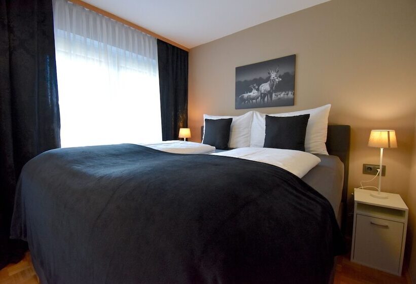 Deluxe Værelse m. Balkon, Rooms & Amoria Spa For Adults Only   Hotel Jägerhof Wörthersee