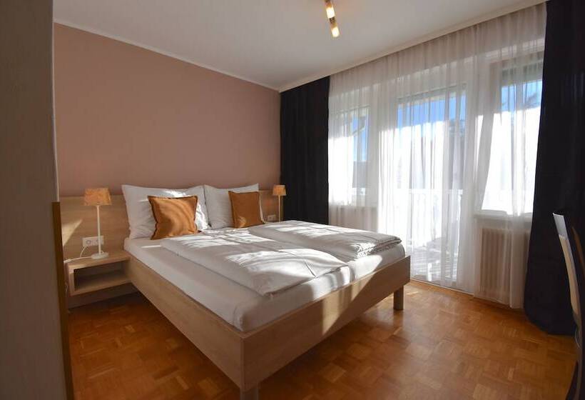 Standard Værelse m. Balkon, Rooms & Amoria Spa For Adults Only   Hotel Jägerhof Wörthersee