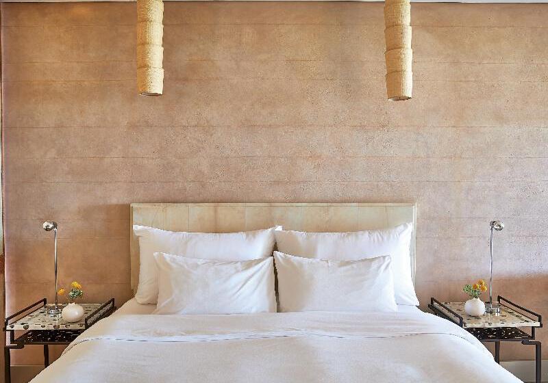 بانگلوی استاندارد, Cape Sounio, A Grecotel Resort To Live
