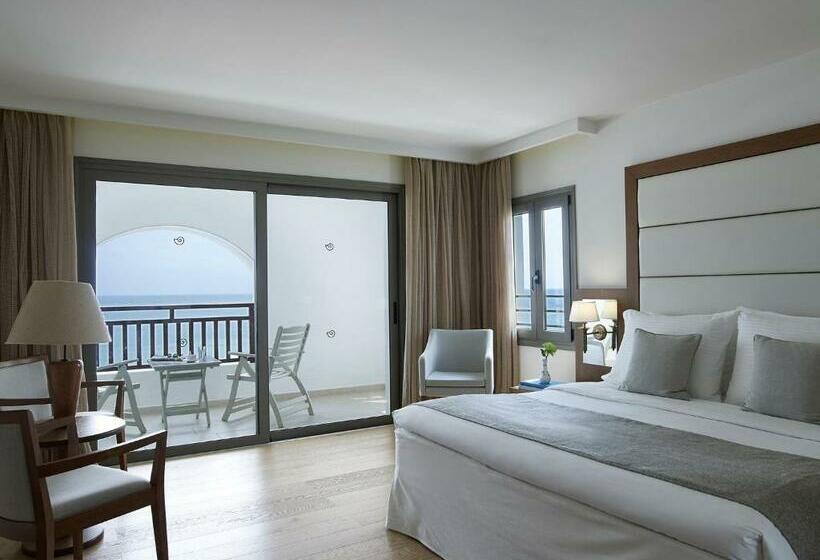 سوییت با چشم‌انداز دریا, Creta Maris Resort
