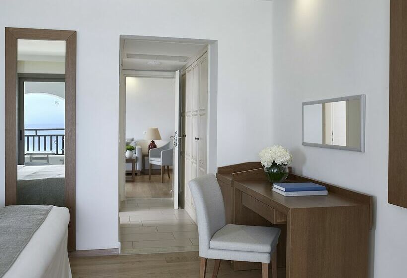 سوییت با چشم‌انداز دریا, Creta Maris Resort