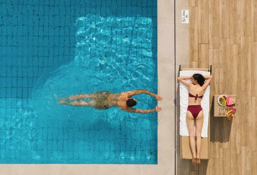 اتاق لوکس, Creta Maris Resort