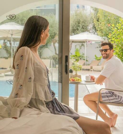 اتاق لوکس, Creta Maris Resort