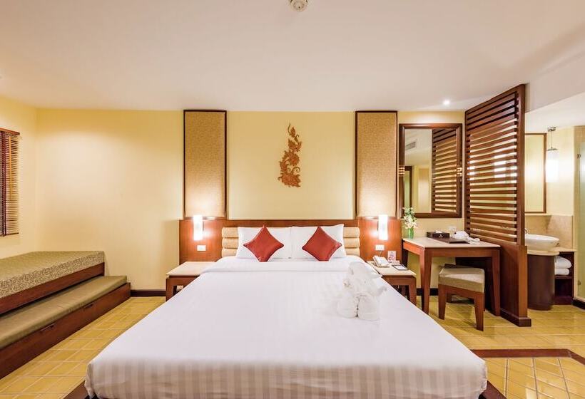 اتاق لوکس, Duangjitt Resort, Phuket