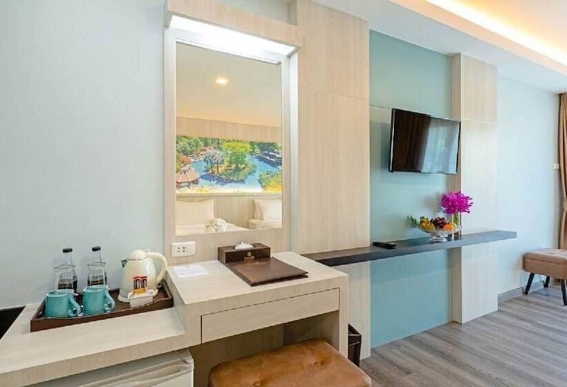 اتاق پرمیوم, Duangjitt Resort, Phuket