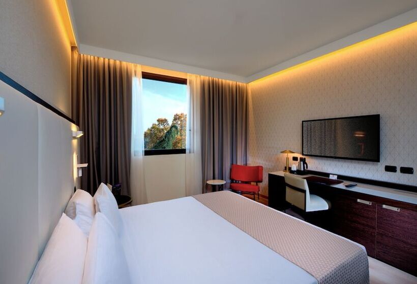 اتاق استاندارد, Aemilia Hotel Bologna