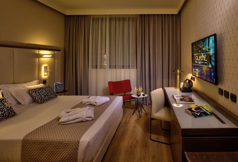 اتاق استاندارد, Aemilia Hotel Bologna