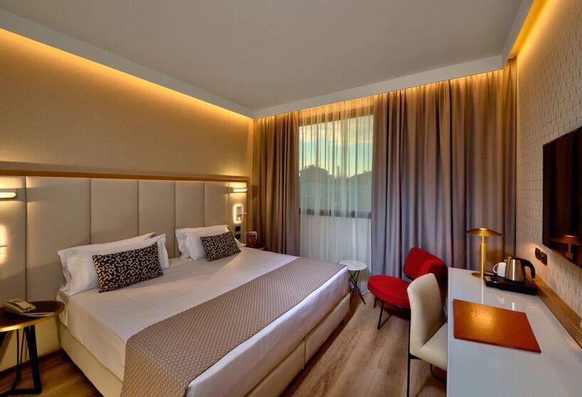 اتاق استاندارد, Aemilia Hotel Bologna