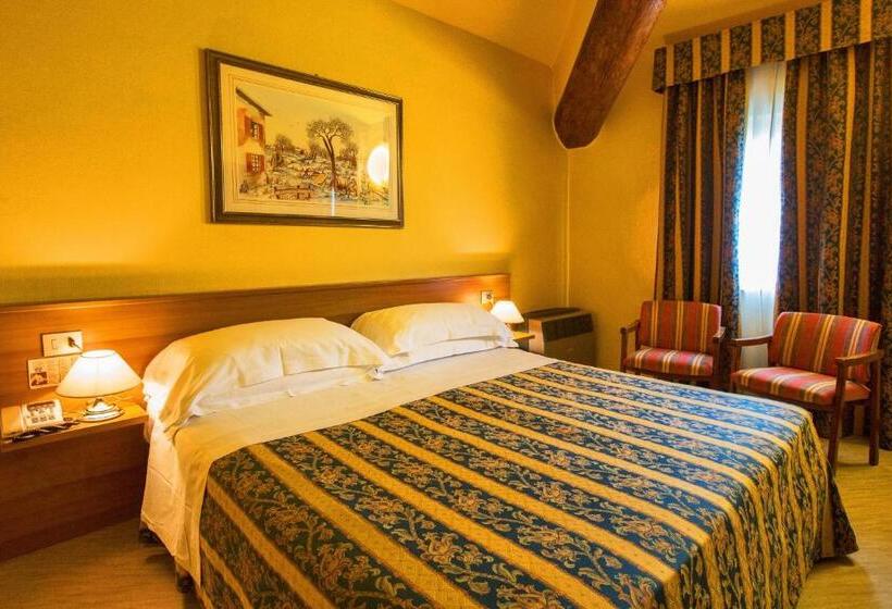 اتاق استاندارد, Albergo Nazionale