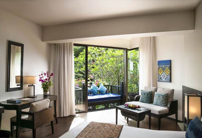 اتاق لوکس با چشم‌انداز باغ, Anantara Bophut Koh Samui Resort