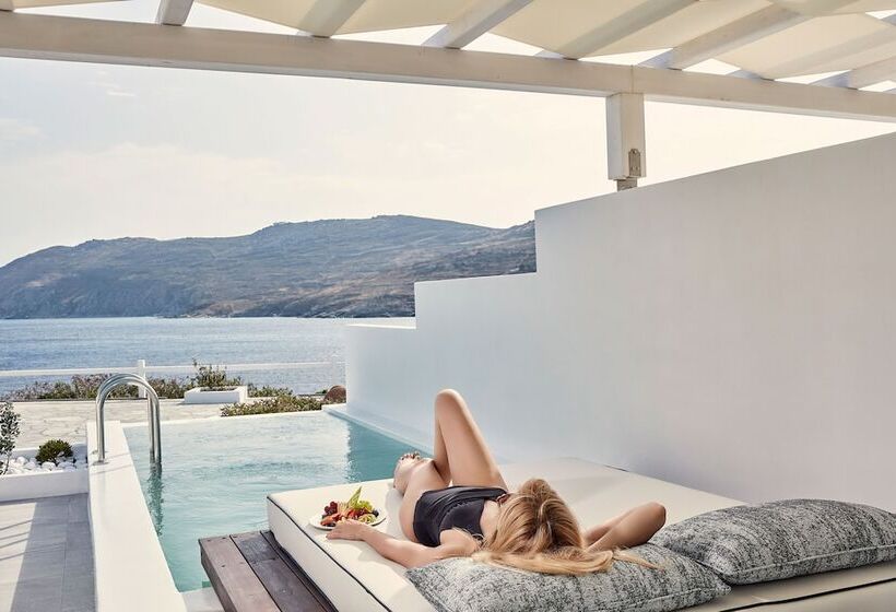 سوییت با چشم‌انداز دریا, Archipelagos Hotel   Small Luxury Hotels Of The World