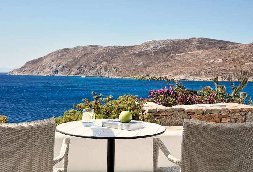 سوییت با چشم‌انداز دریا, Archipelagos Hotel   Small Luxury Hotels Of The World