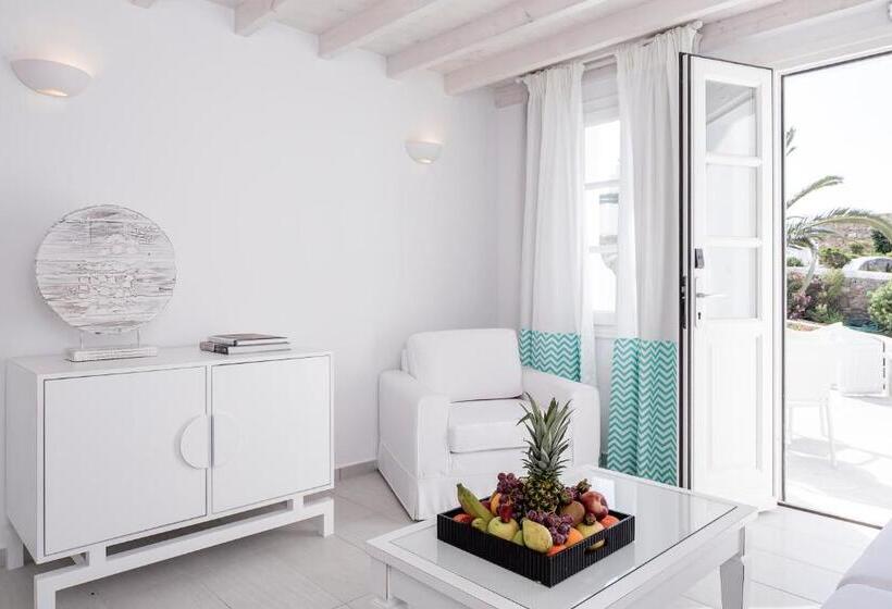 سوییت با چشم‌انداز دریا, Archipelagos Hotel   Small Luxury Hotels Of The World
