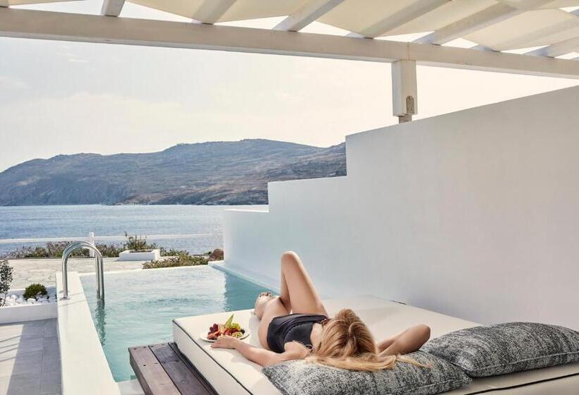 سوییت با چشم‌انداز دریا, Archipelagos Hotel   Small Luxury Hotels Of The World