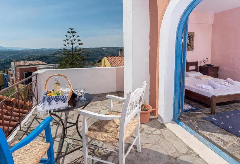 اتاق استاندارد, Arolithos Traditional Village