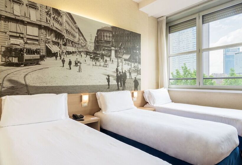 اتاق استاندارد سه نفره, B&b Hotel Milano La Spezia