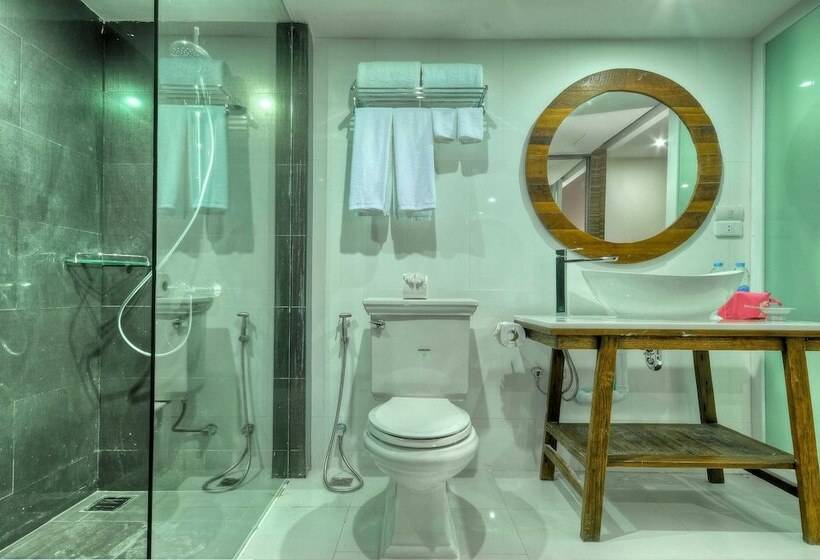 اتاق استاندارد, Burasari Phuket Resort & Spa