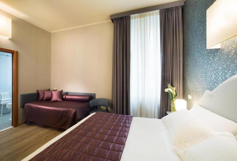 سوییت جونیور لوکس, Montreal
