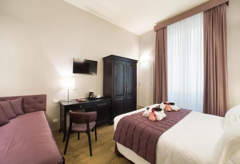 سوییت جونیور لوکس, Montreal