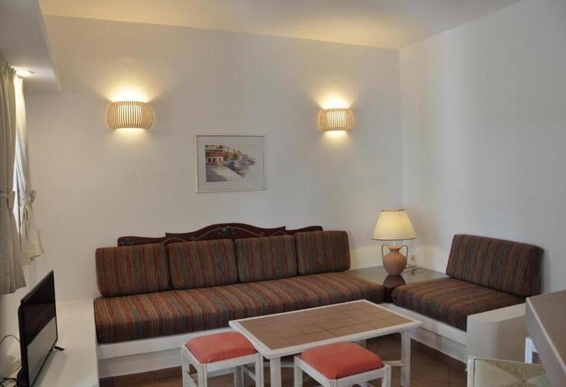 استودیو استاندارد با چشم‌انداز باغ, Nissia Traditional Residences Spetses