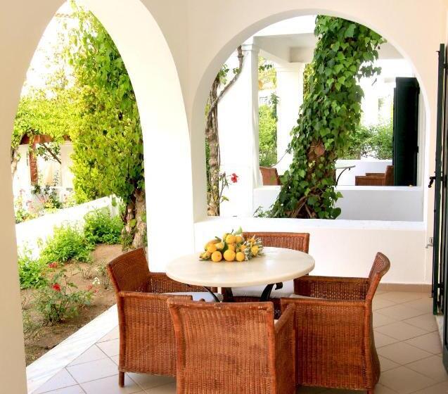 سوییت, Nissia Traditional Residences Spetses