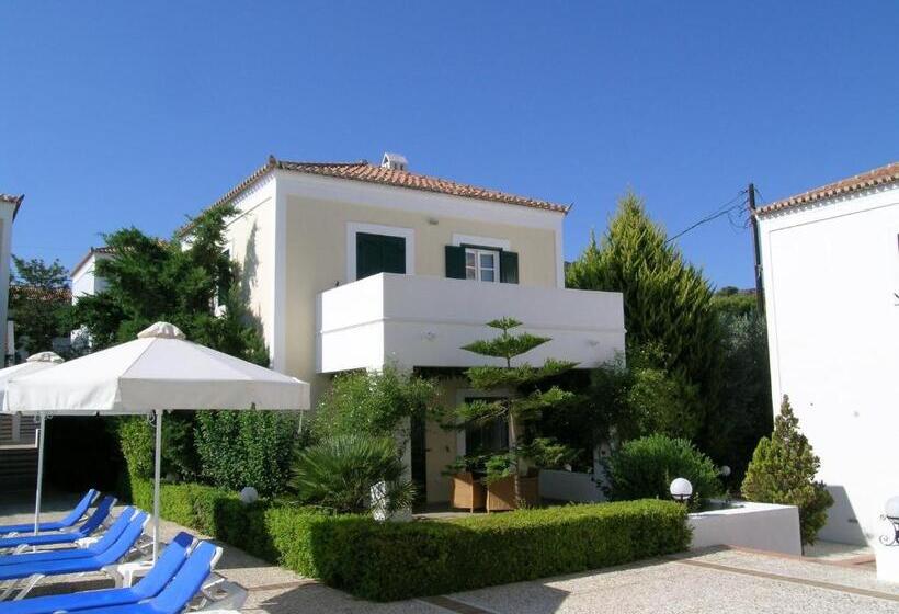 اتاق دوبلکس, Nissia Traditional Residences Spetses