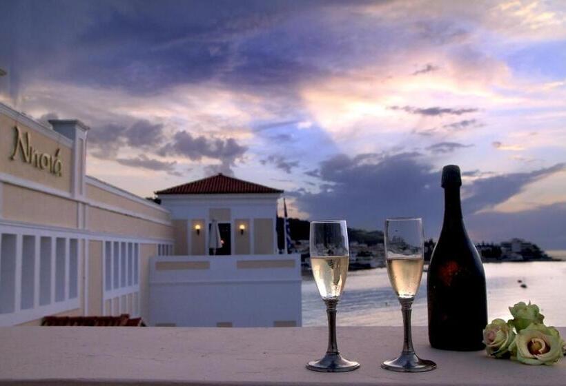 اتاق استاندارد, Nissia Traditional Residences Spetses