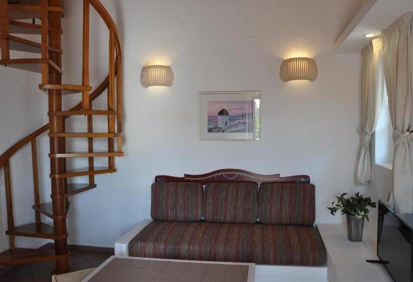 استودیو خانوادگی, Nissia Traditional Residences Spetses