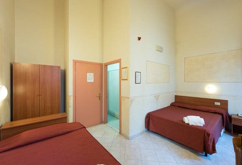 Standard Triple Room, Palazzuolo