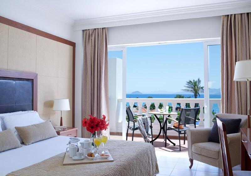 اتاق استاندارد با چشمانداز دریا, Porto Bello Royal