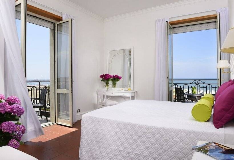 Standard Room Sea View with Balcony, President