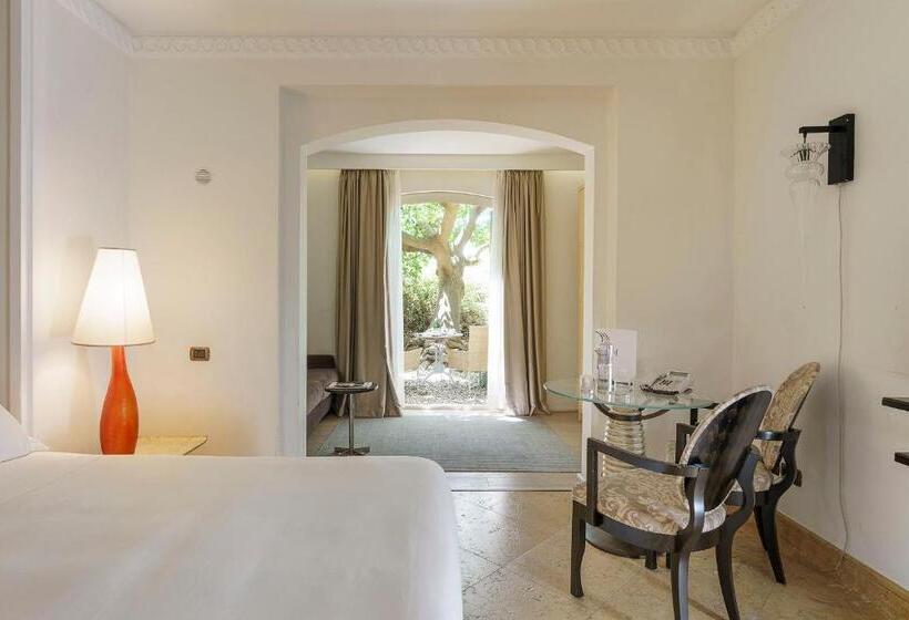 Quarto Triplo Clássico, Romano Palace Luxury