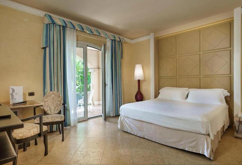 Superior Room with Terrace, Romano Palace Luxury