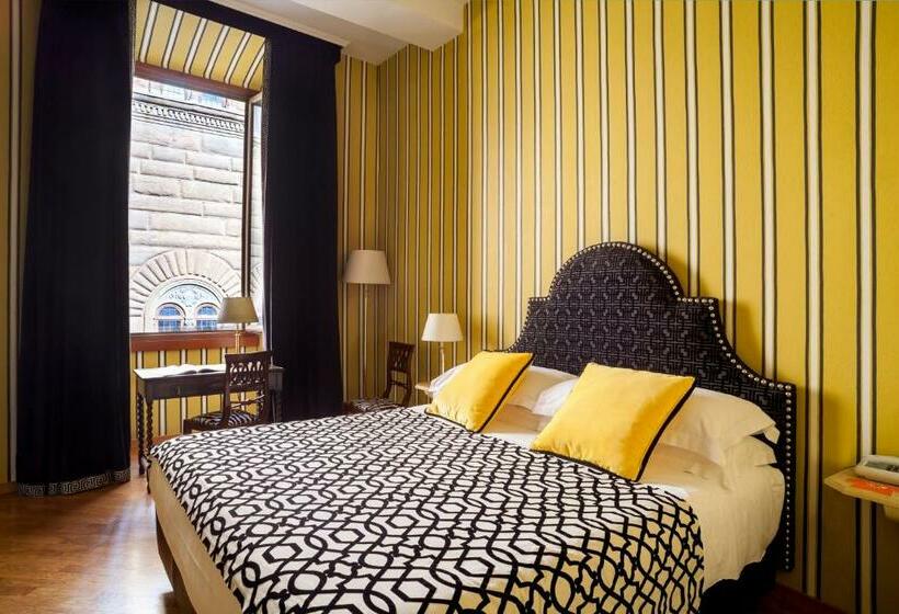 اتاق استاندارد, Room Mate Isabella