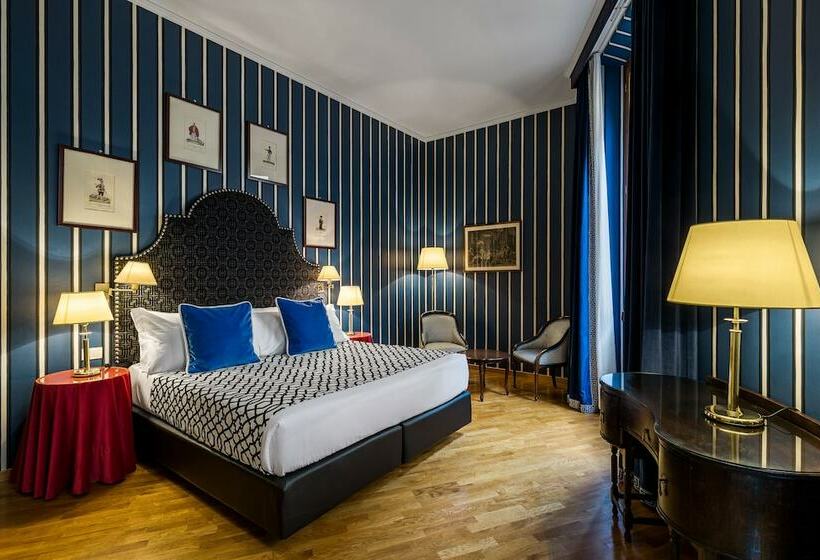 اتاق لوکس, Room Mate Isabella
