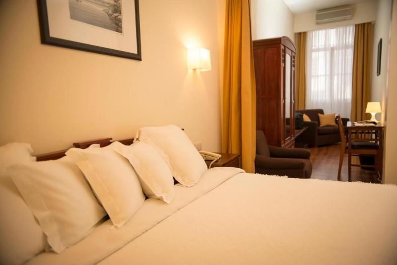共用房间的床, Lausanne Youth Hostel Jeunotel