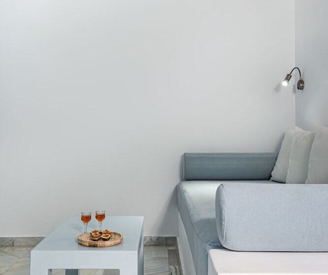 Полулюкс, Santorini Kastelli Resort