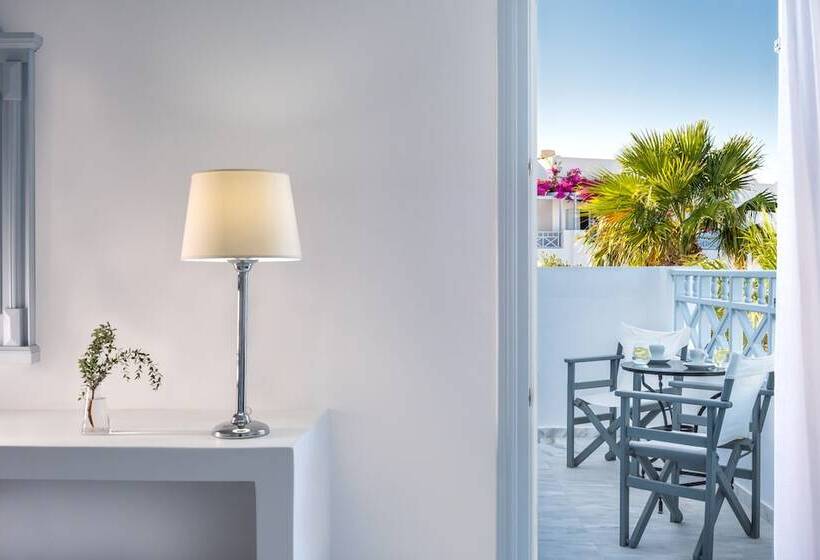 Люкс Мастер, Santorini Kastelli Resort