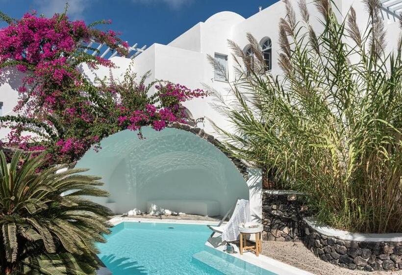 سوییت جونیور اجرایی, Santorini Kastelli Resort