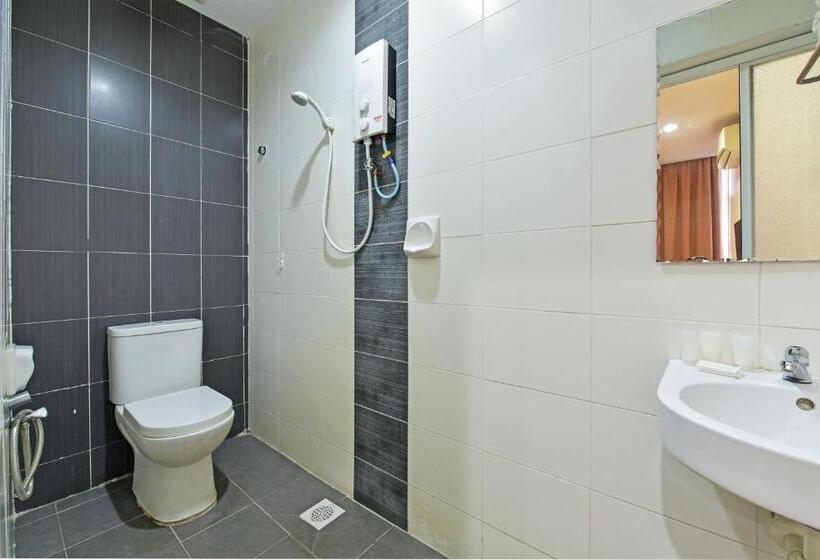 اتاق استاندارد سه نفره, Avatarr Hotel By Oyo Rooms