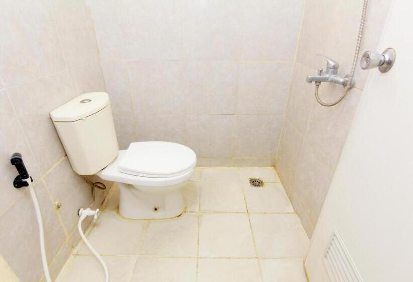 标准间, Jj House Gejayan