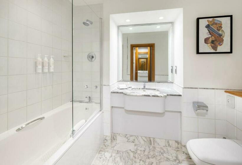 اتاق سوپریور, Delta Hotels By Marriott Bexleyheath