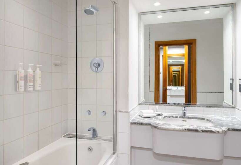 اتاق لوکس, Delta Hotels By Marriott Bexleyheath