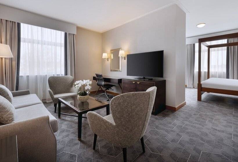 سوییت, Delta Hotels By Marriott Bexleyheath