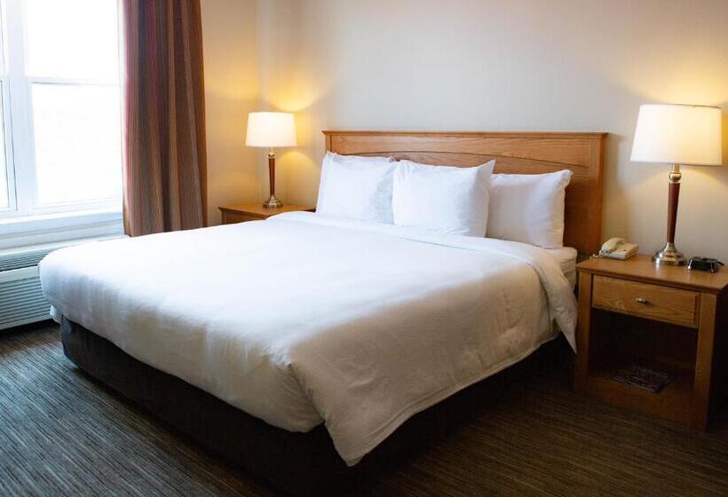 سوئیت کلاسیک, Future Inns Halifax Hotel & Conference Centre