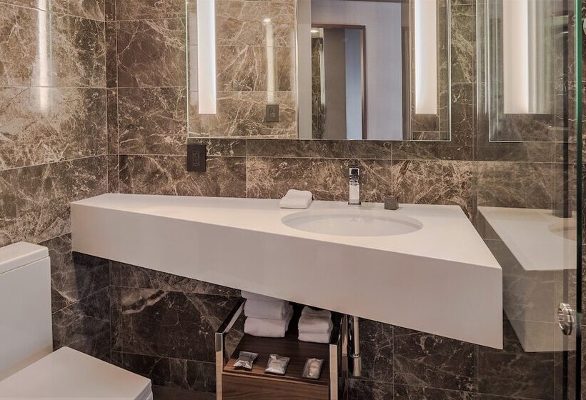 اتاق استاندارد با 2 تخت دوبل, Ac Hotel By Marriott Guadalajara Expo