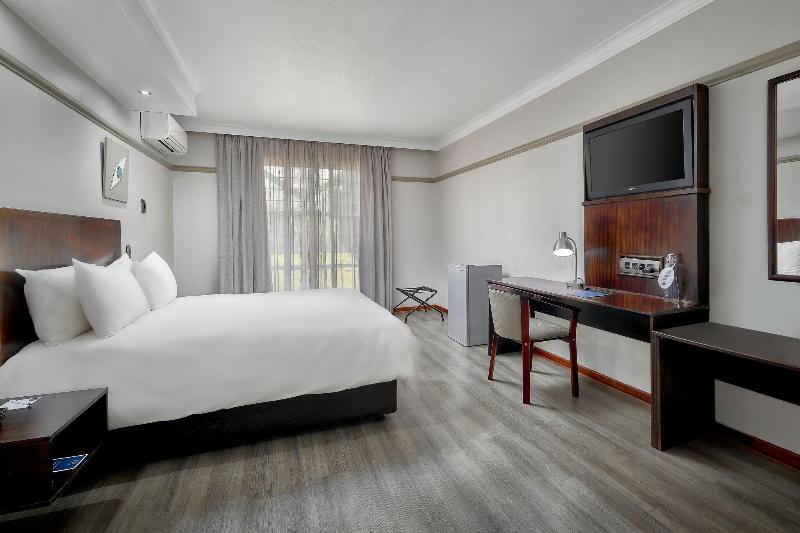 سوییت, Americas Best Value Inn & Suites Anaheim
