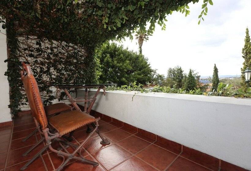 سوییت جونیور, Casa De La Loma